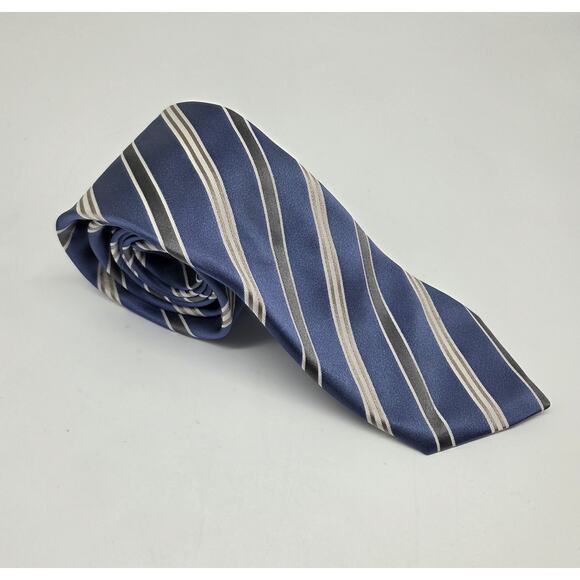 CANALI 1934 Blue White Diagonal Striped 100% Silk Tie necktie ITALY - Picture 1 of 5